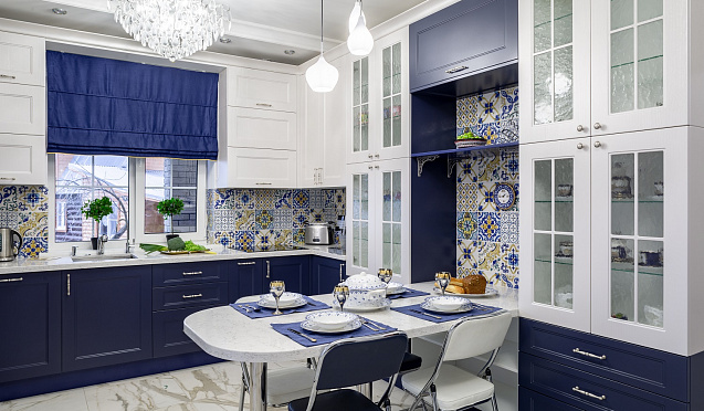 Кухня столовая в синем цвете (45 фото)