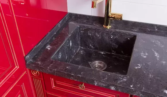 Красная кухня в Липецке